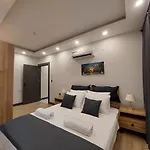 Apartment Professionally Maintained, Spacious New Residences Just Minutes From Lara & Kundu Entertainment Zone *