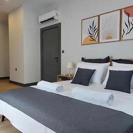 New Spacious Flats Just Minutes From Lara & Kundu Entertainment Zone Antalya