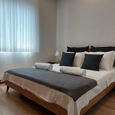 New Spacious Flats Just Minutes From Lara & Kundu Entertainment Zone Apartment