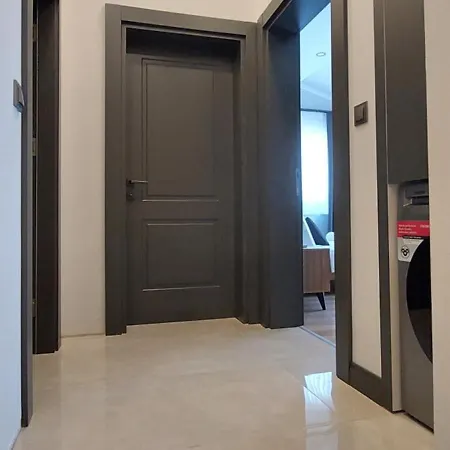 Apartment New Spacious Flats Just Minutes From Lara & Kundu Entertainment Zone