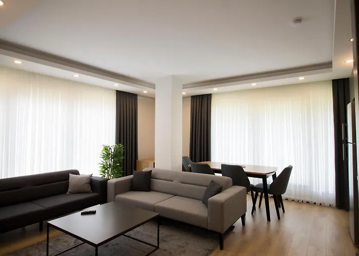 Professionally Maintained, Spacious New Residences Just Minutes From Lara & Kundu Entertainment Zone Lejlighed